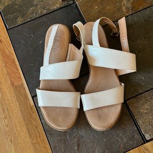 White sandals size 8.5